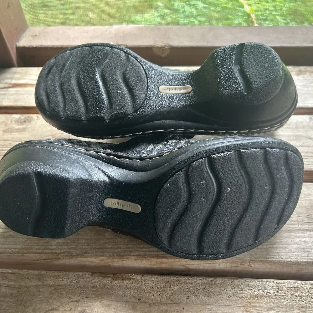 SOFTSPOTS Women's Size 9M Clog Aztec Wool Upper Black Gray Cushioned 762101